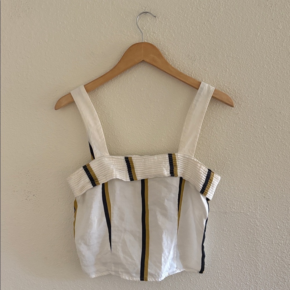 Sancia Cibil Linen Blend Crop Top View 2